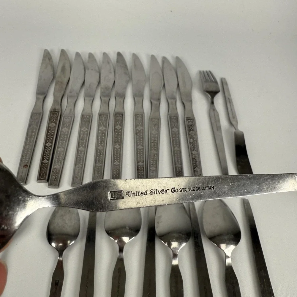 UNITED SILVER RIVIERA Cordova Japan Stainless Steel Flatware Set 22 Pieces